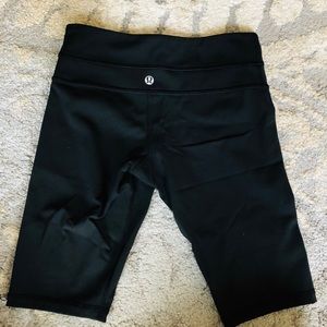 Lululemon black bike shorts